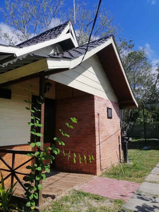 Api-Api Eco Chalet Pantai Kok Quarto foto